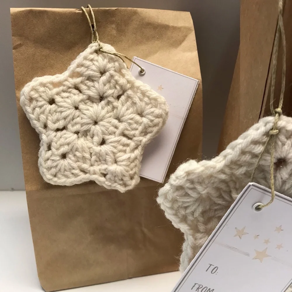 gift tag set of three neutral off white cream crocheted star with tags
